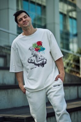 T-shirt LET MI STRADDLE YOUR MIND